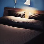 Bed & Breakfast La Scivola Aci Castello