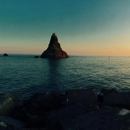 La Scivola Bed & Breakfast Aci Castello