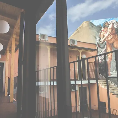 Bed & Breakfast La Scivola Aci Castello